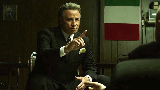 Speed Kills: nel trailer, John Travolta è un campione di gare offshore dalla doppia vita