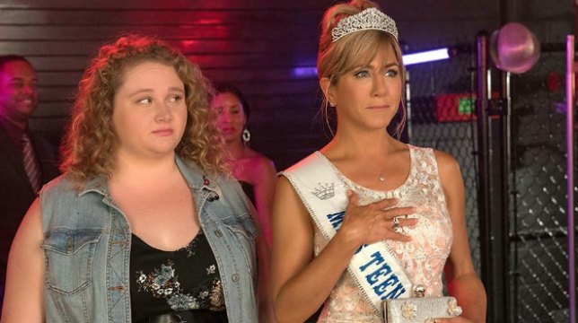 Dumplin': il trailer della commedia musicale con Jennifer Aniston ex reginetta di bellezza