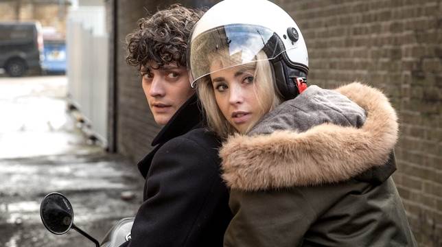 Le 5 morti più assurde del cinema mentre al cinema esce Morto tra una settimana (o ti ridiamo i soldi)