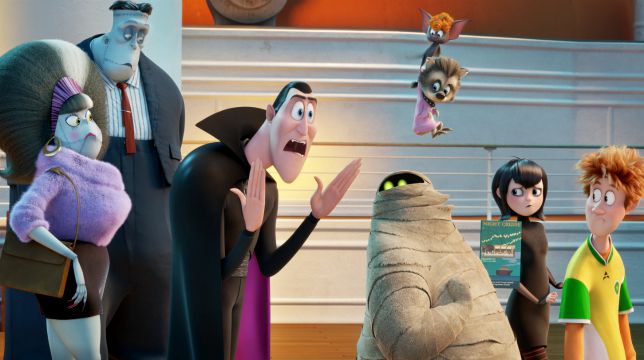 Hotel Transylvania 3 da oggi in Blu-ray, Ultra HD 4K e streaming, una clip di backstage
