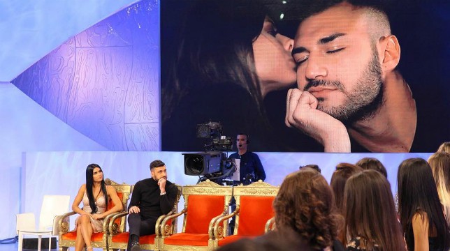 Uomini e Donne oggi, giovedì 6 dicembre, il trono classico: Giulia torna da Lorenzo, Claudia furiosa