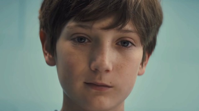 Brightburn: nel trailer del film prodotto da James Gunn un piccolo superman malvagio