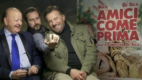 Amici come prima: video intervista con selfie incorporato a Christian De Sica e Massimo Boldi