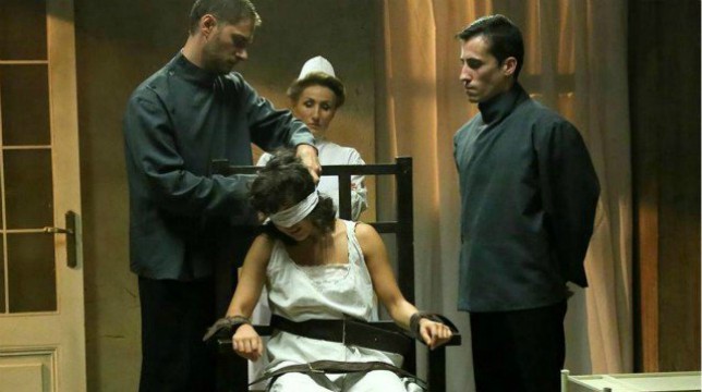 Una Vita Anticipazioni Spagnole: Blanca ricorda le torture subite da Castora