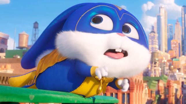 Pets 2, in un nuovo trailer Nevosetto ci mostra la sua vita da supereroe!