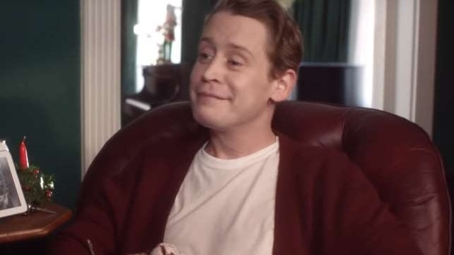 Kevin ha perso di nuovo l'aereo nello spot per Google Assistant