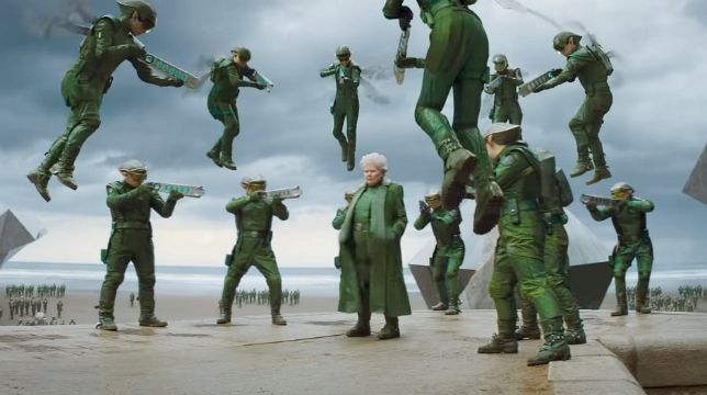Artemis Fowl, Judi Dench è il comandante Tubero nel film di Kenneth Branagh