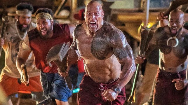 Dwayne Johnson mostra i suoi "fratelli samoani" in Hobbs & Shaw