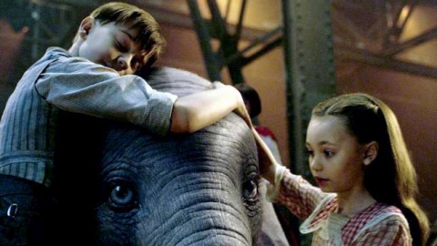 Dumbo: un nuovo trailer in italiano del film di Tim Burton