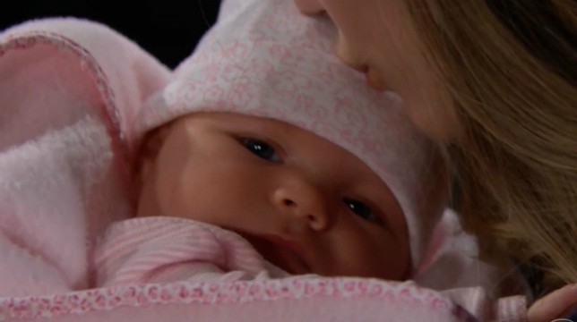 Beautiful Anticipazioni Americane: Hope stringe tra le braccia Phoebe