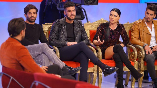 Uomini e Donne oggi, venerdì 8 febbraio, il trono classico: Claudia furiosa con Lorenzo Riccardi