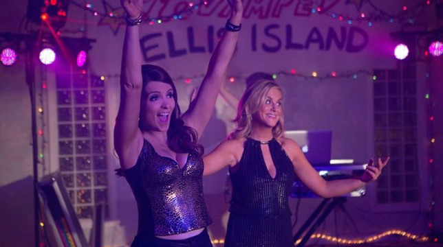 Oscar 2019: Tin Fey e Amy Poehler regalano le uniche battute divertenti in una cerimonia fiacca senza conduzione