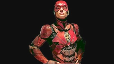 The Flash, Ezra Miller si scrive il film da solo per salvare il progetto