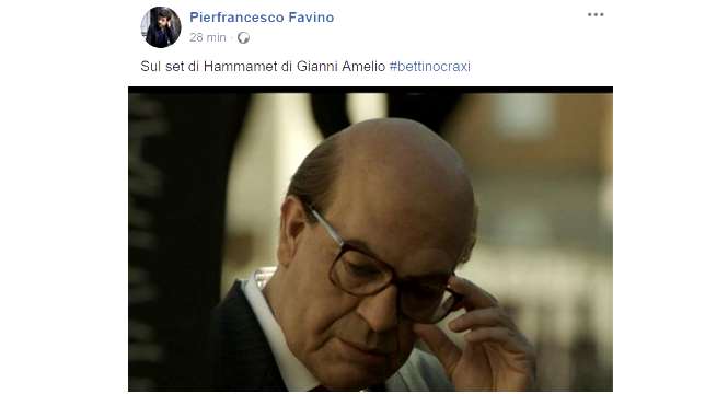 Pierfrancesco Favino è Bettino Craxi nella foto dal set di Hammamet, il film di Gianni Amelio sul leader socialista