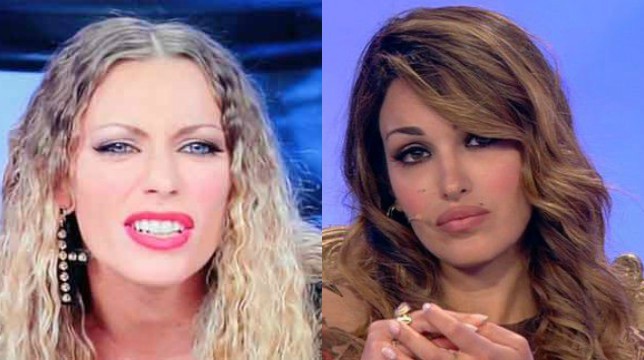 Live - Non è la D'Urso: Karina Cascella e Rosa Perrotta si affrontano in ascensore