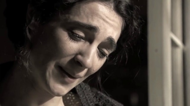 Una Vita Anticipazioni Spagnole: Ursula ricorda il suo drammatico passato