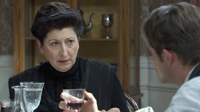 Una Vita Anticipazioni 16 aprile 2019: Ursula inganna Blanca con l'aiuto di Carmen