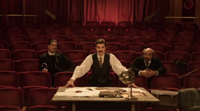 Cyrano mon amour: recensione della storia poco nota e irresistibile della nascita di un'icona del teatro