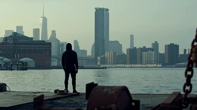 21 Bridges: il trailer del thriller d'azione con Chadwick Boseman prodotto dai registi di Avengers Endgame