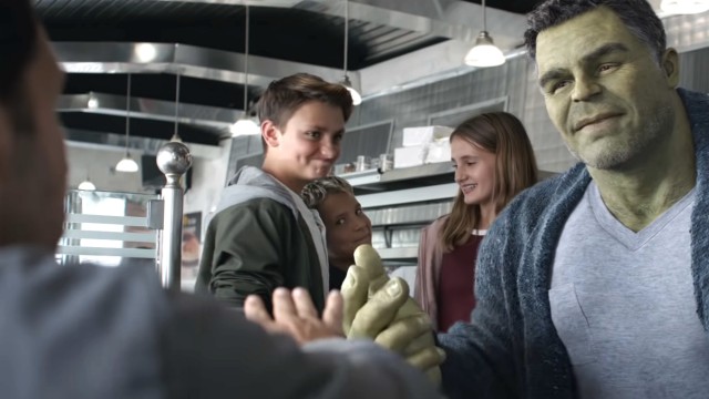 Avengers Endgame: nella nuova clip del film Hulk e Ant-man in un momento imbarazzante