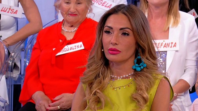 Uomini e Donne, trono over: Riccardo ci riprova con Ida, la furia di Roberta