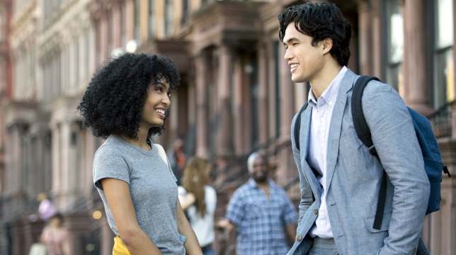 Il Sole è anche una Stella: intervista in anteprima esclusiva a Yara Shahidi e Charles Melton