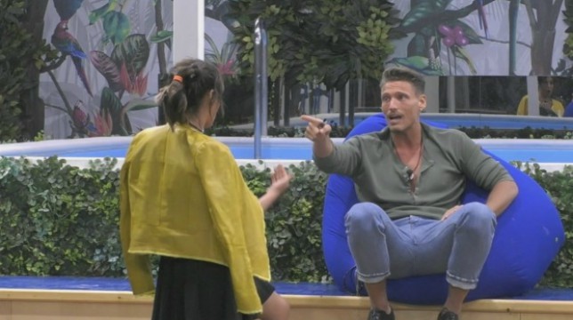 Grande Fratello, Francesca De Andrè fuori controllo: "Gennaro sei un uomo di me**a, imbecille", il video