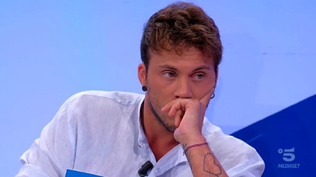 Uomini e Donne, Giulio: "Giulia non ha bisogno di un ragazzino come Manuel"