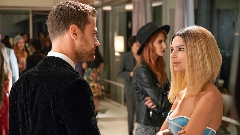 Lying and Stealing: il trailer del film con Emily Ratajkowski e Theo James ladri d'arte