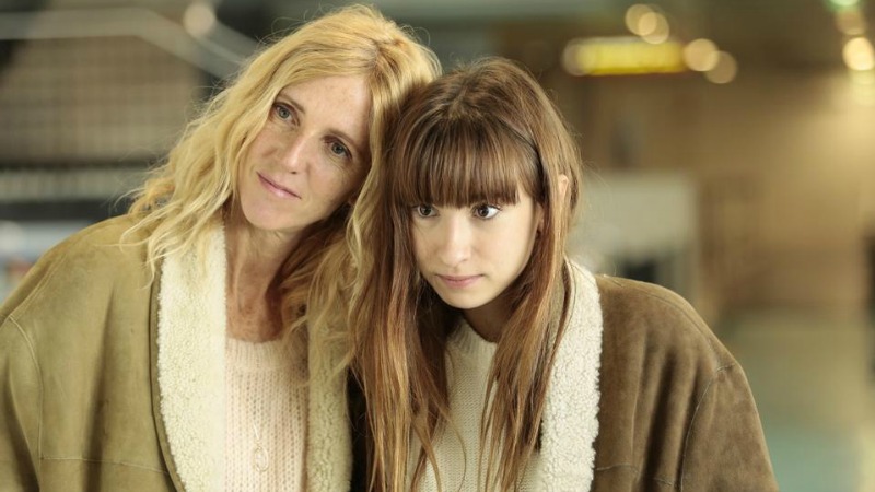 Selfie di famiglia: recensione della commedia familiare autobiografica di Lisa Azuelos con Sandrine Kiberlain