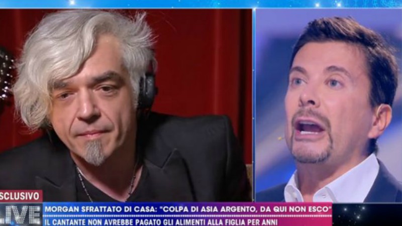 Morgan torna a parlare di Asia Argento: "Iniziatrice di tossicità di un'intera squadra di calcio. Ne pago io le conseguenze"