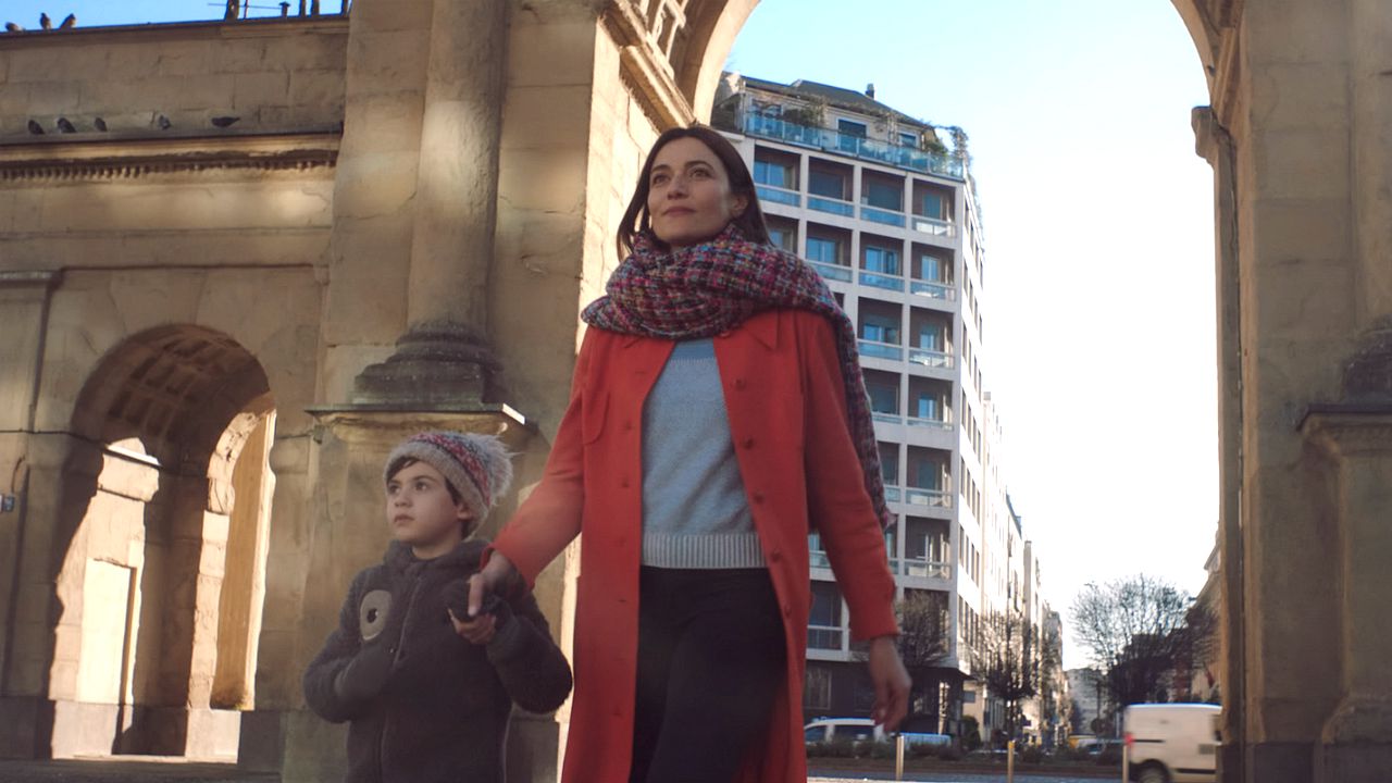 Genitori quasi perfetti: il trailer della commedia con Anna Foglietta, Paolo Calabresi, Lucia Mascino e tanti altri