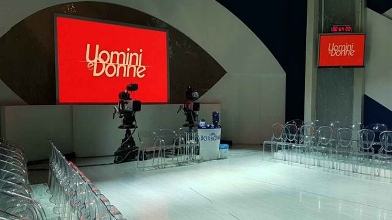 Uomini e Donne, anticipazioni: un'ex coppia del programma è pronta a tornare nel trono over