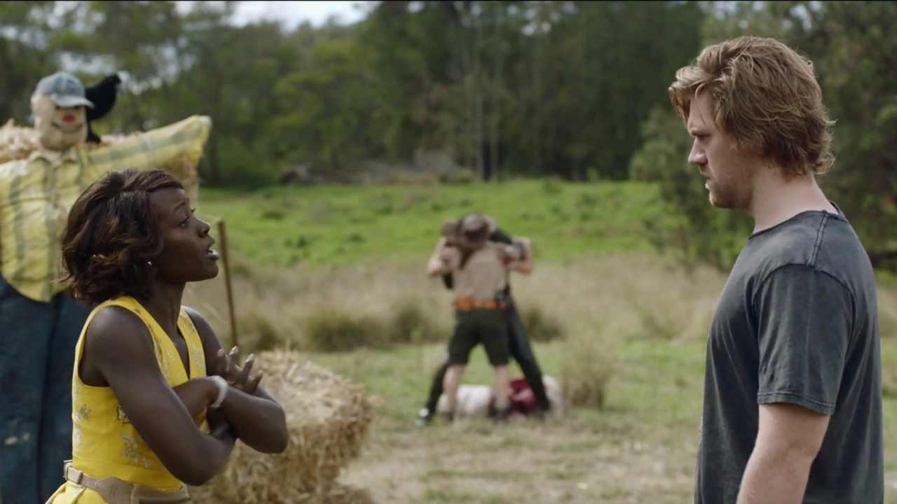 Little Monsters: il trailer red band della zombie comedy con Lupita Nyong'o