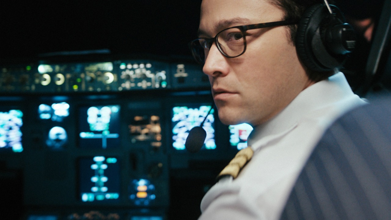 7500: recensione del thriller in volo con Joseph Gordon-Levitt presentato a Locarno 2019