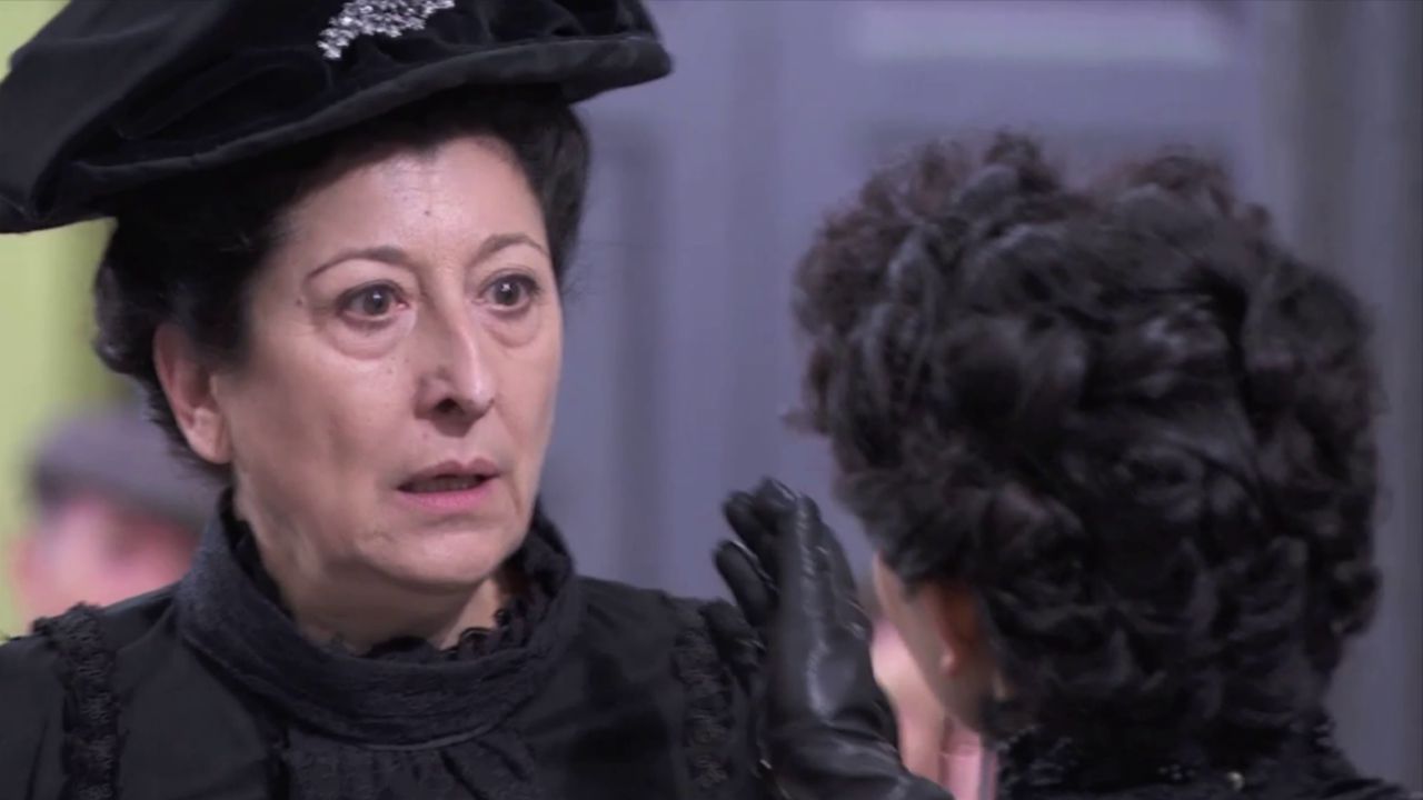 Una Vita Anticipazioni 21 agosto 2019: Blanca, Diego e Samuel fanno impazzire Ursula