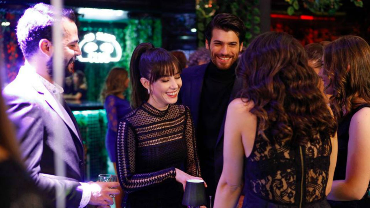 Bitter Sweet Anticipazioni 26 agosto 2019: Arriva Pelin, l'ex fidanzata di Ferit