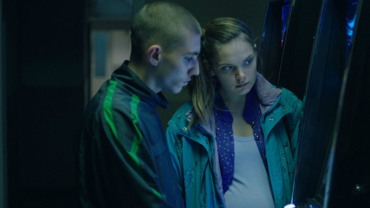 Sole: recensione del dramma di Carlo Sironi presentato al Festival di Venezia 2019