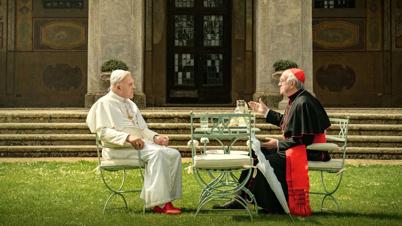 Anthony Hopkins e Jonathan Pryce sono i due Papi: ecco il primo trailer italiano del film Netflix