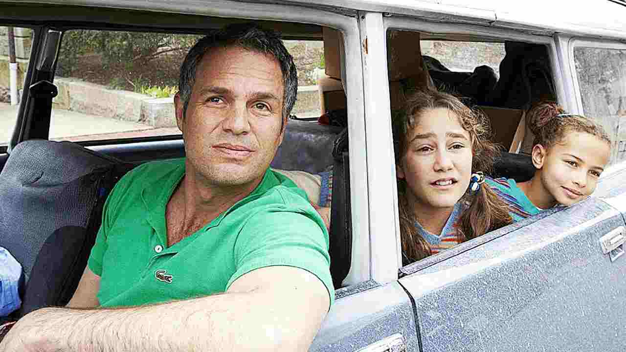 Teneramente folle: il film con Mark Ruffalo e Zoe Saldana stasera su Rai 5