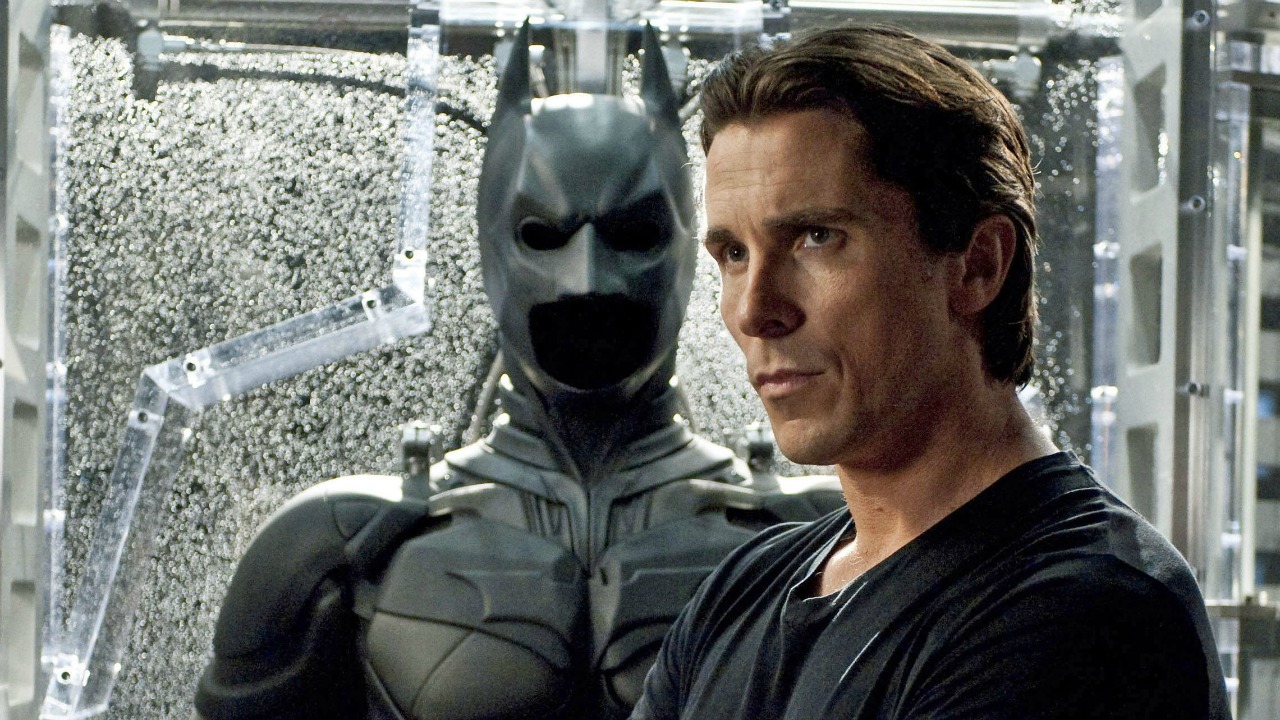 Batman: Christian Bale regala consigli al suo erede Robert Pattinson