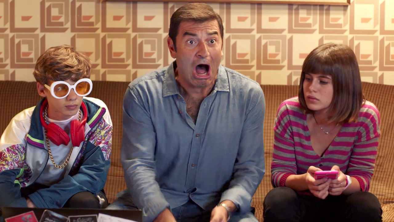 Appena un minuto con Max Giusti, ecco il trailer del film di Francesco Mandelli