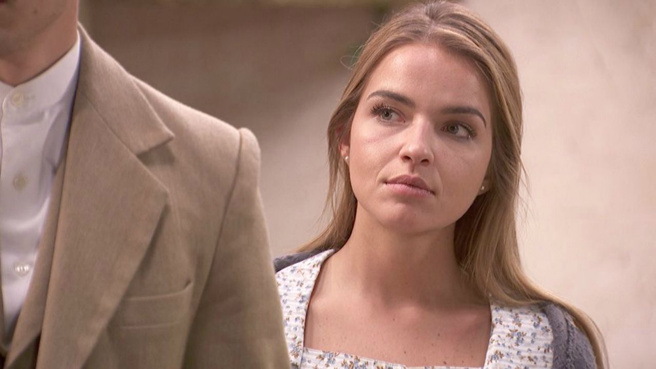 Il Segreto Anticipazioni 14 settembre 2019: Antolina spiega ad Alvaro come conquistare Elsa