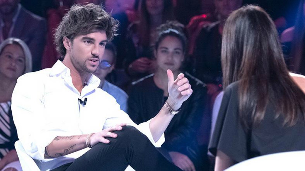 Andrea Damante a Verissimo: "Giulia De Lellis esagera, storia romanzata"