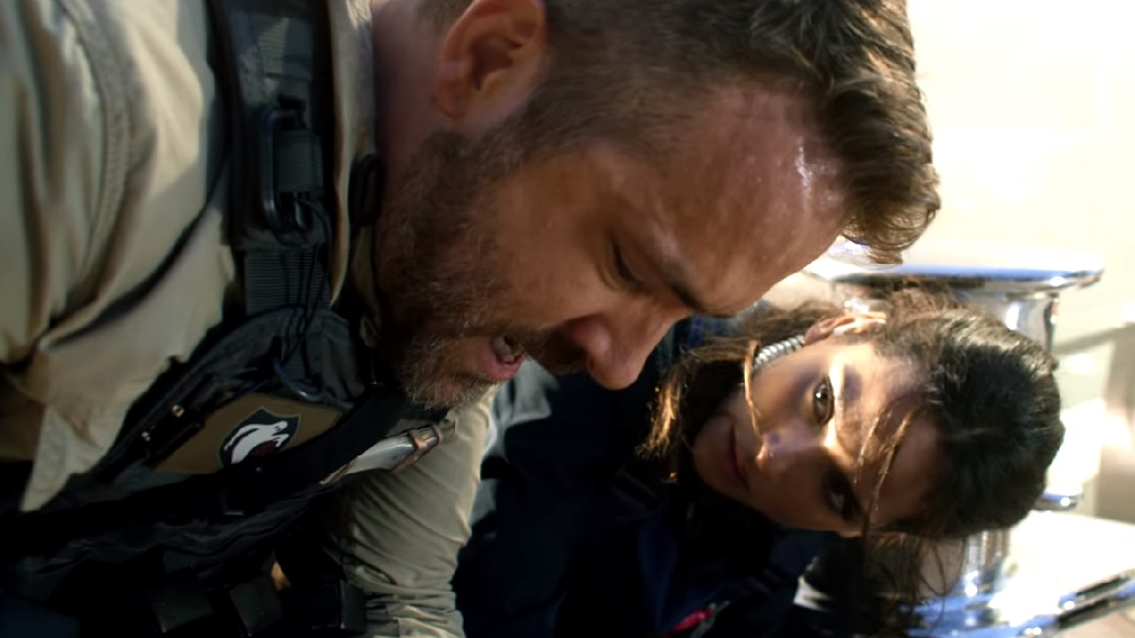 6 Underground: il primo esplosivo trailer del film di Michael Bay targato Netfilix