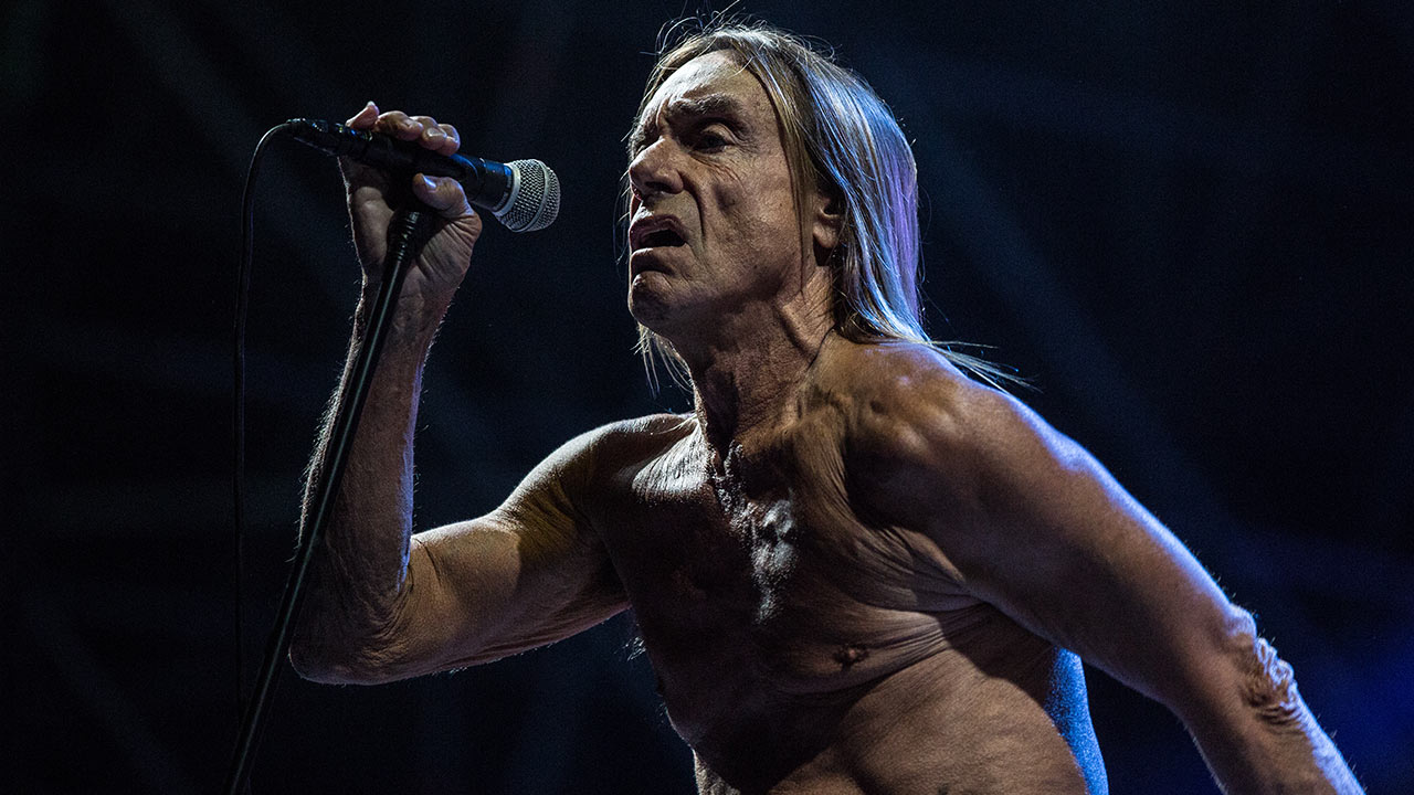 Iggy Pop, il video di Loves Missing