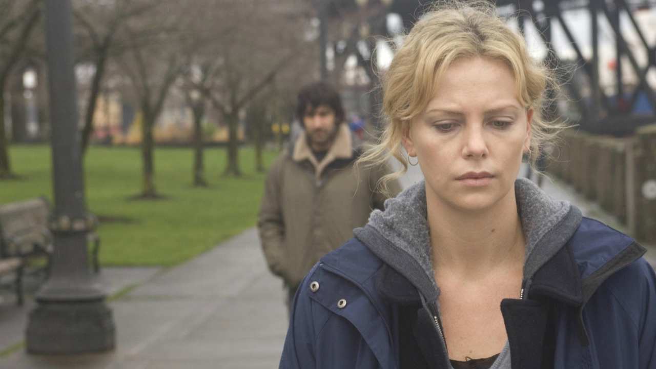 The Burning Plain: il film con Charlize Theron e Jennifer Lawrence stasera su Iris