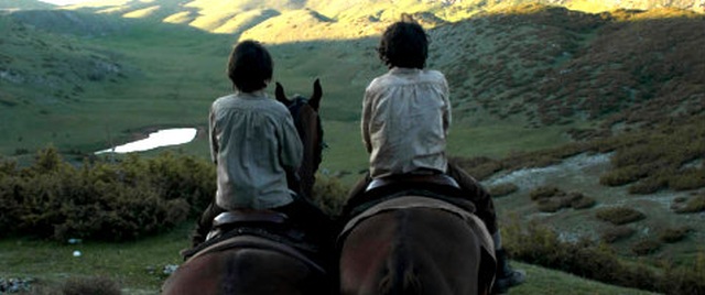 Cavalli - la recensione del film di Michele Rho