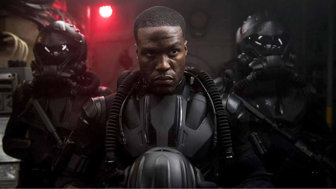 Matrix 4: Yahya Abdul-Mateen II entra nel cast del film con Keanu Reeves e Carrie Ann-Moss