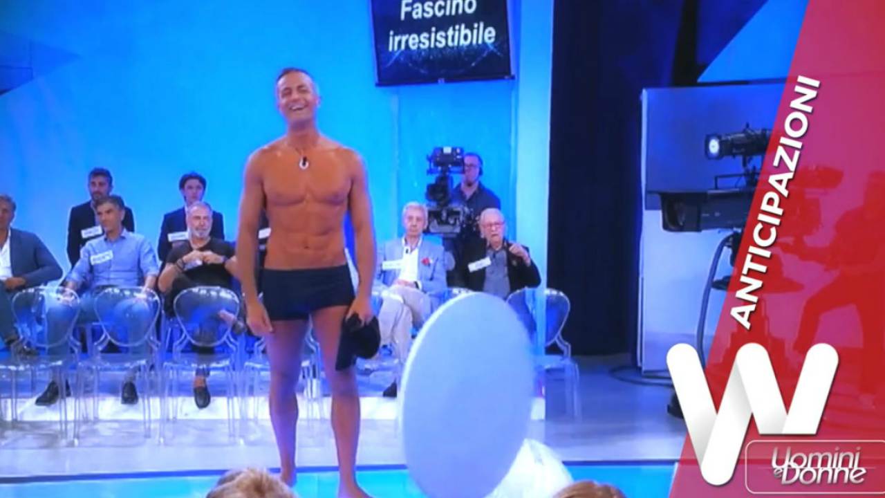 Uomini e Donne, trono over: Riccardo Guarnieri Mister Cavaliere e Armando Incarnato non ci sta